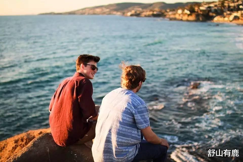 |与人交往,哪怕关系再好,也不能“管”这几件事,会反目成仇