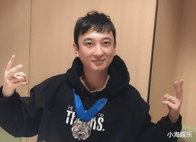 王思聪花费209万和解?朋友圈疑曝光,网友排队留言求被打