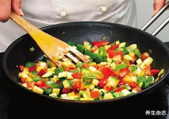 脾胃|8岁男娃脾胃衰竭，“元凶”竟是厨房1种调料，医生：别再喂给孩子吃