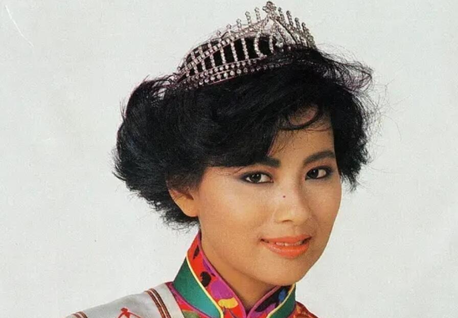 李美凤|李美凤：因拍风月片和丈夫离婚，二婚嫁豪门，如今生活幸福