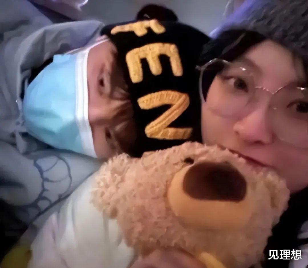 王冰冰|王冰冰评论区沦陷，几分钟掉粉上千，网友喊话她尽快澄清小三丑闻