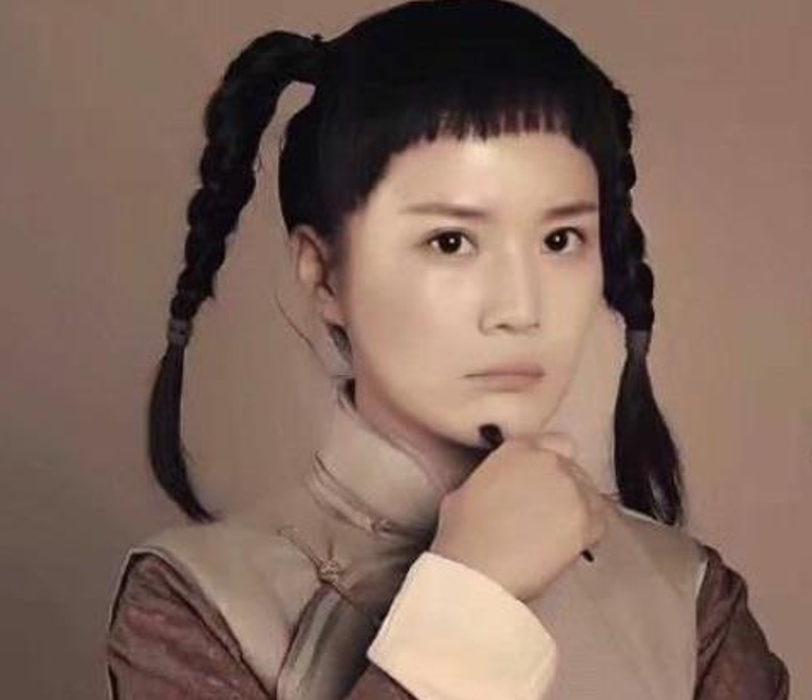 丁嘉丽|丁嘉丽：年轻时没管好下半身，后半生为此付出了代价！