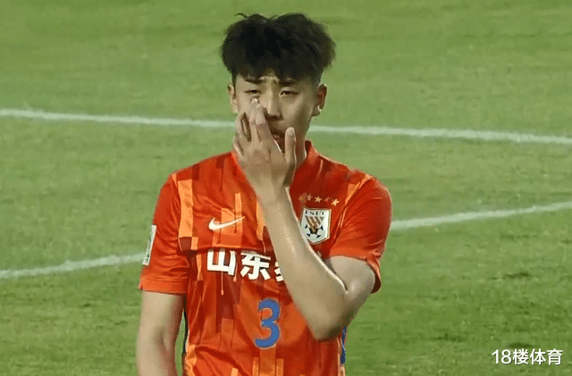 泰山队|泰山队青年军亮相亚冠，首轮4球不敌大邱FC，门将坐球车送大礼