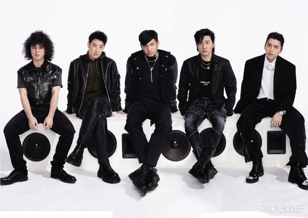 郑钧|披哥2第3次公演:郑钧的自信,王大陆的说唱,让潘玮柏组输掉比赛