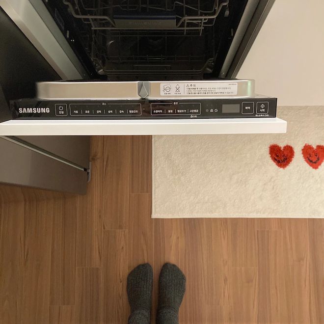 这对韩国夫妻，坚持自律生活，全屋一尘不染，是很多家庭的榜样