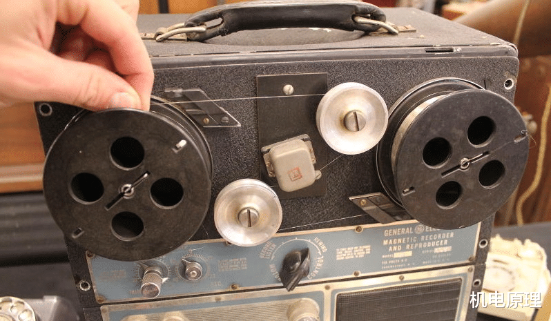 成都|数据存储的发展历程