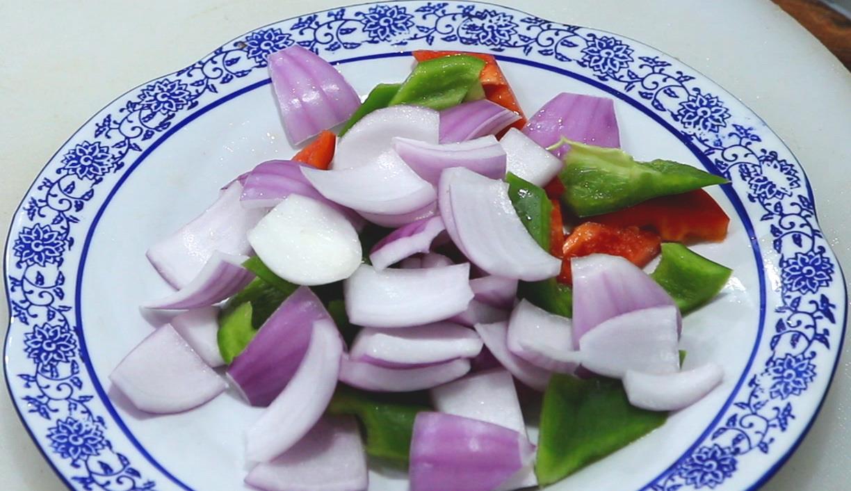 建议中老年人:春天干燥,这6道降火菜该吃就吃,千万别心疼钱