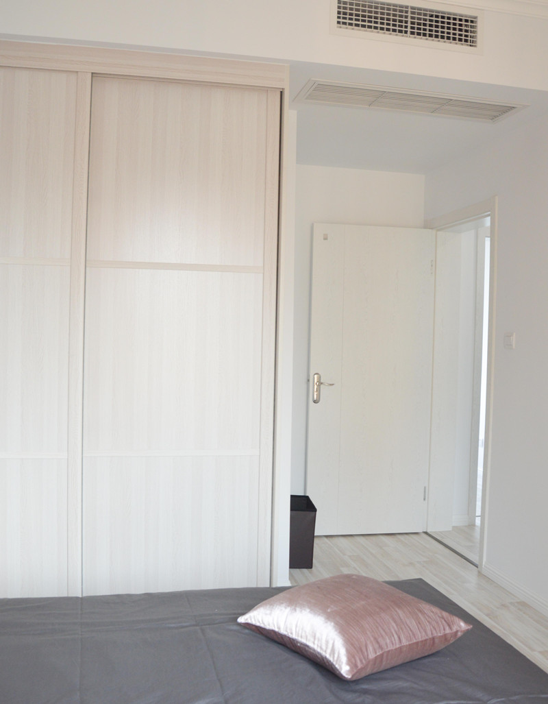 机械|掏空积蓄买房,剩6万穷装新房,被丈母娘嫌弃像出租房,咋办?