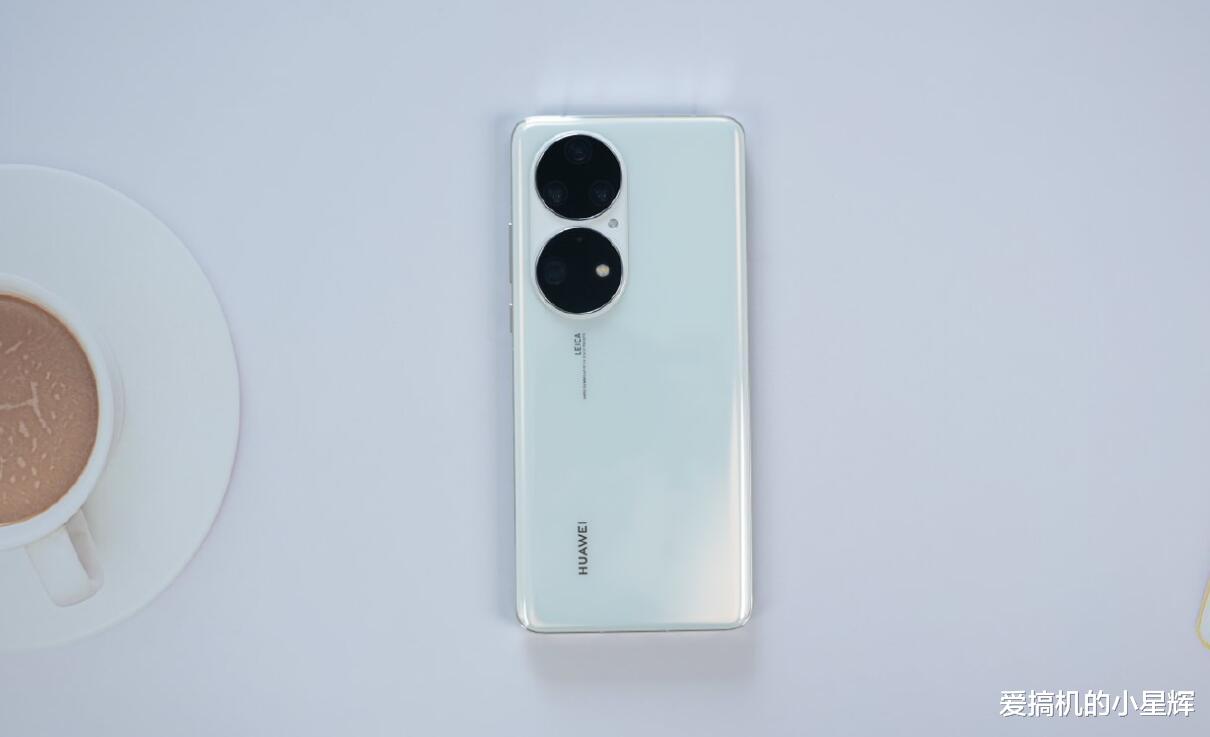 华为鸿蒙系统|曾经一机难求,如今跌至4399元现货供应,50倍变焦+256GB+鸿蒙OS