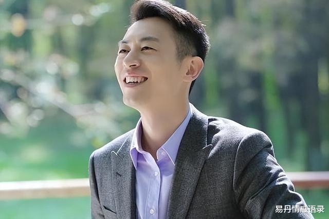 锦衣卫|没气质就别演锦衣卫！有人穿飞鱼服优雅霸气，有人仪态不好像太监