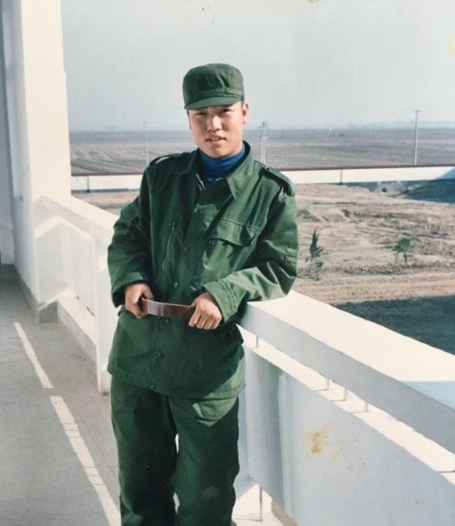 贾冰|贾冰为何突然不“红”了?看看他做过的事,就不足为奇了