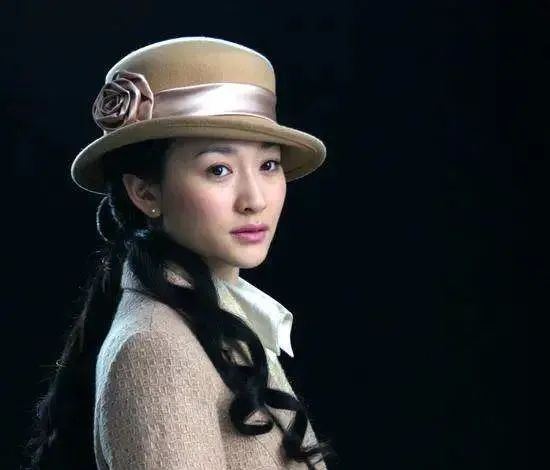 李小冉|看了李小冉8.5亿的豪宅,才明白为什么有1300万人羡慕她的生活