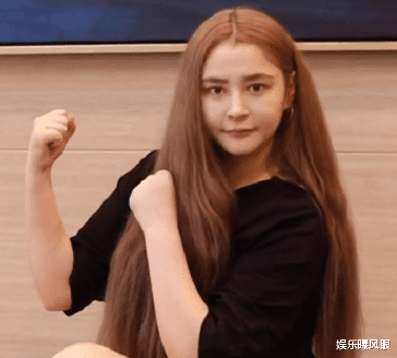 李心艾三个月瘦35斤,穿旗袍大秀身材,曾因减肥失败遭嘲讽