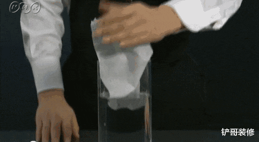 终于弄懂了,如厕后,为何我们将厕纸扔纸篓,而日本人扔马桶冲走