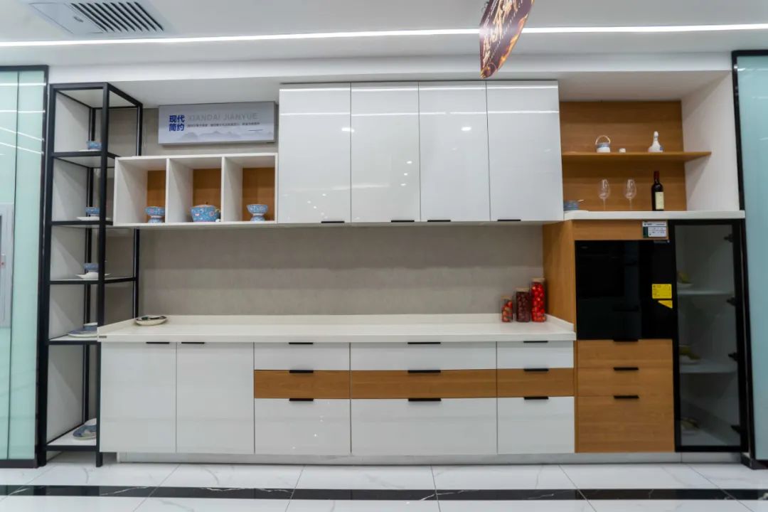 英迈定制整装样板间,遇见美好家!