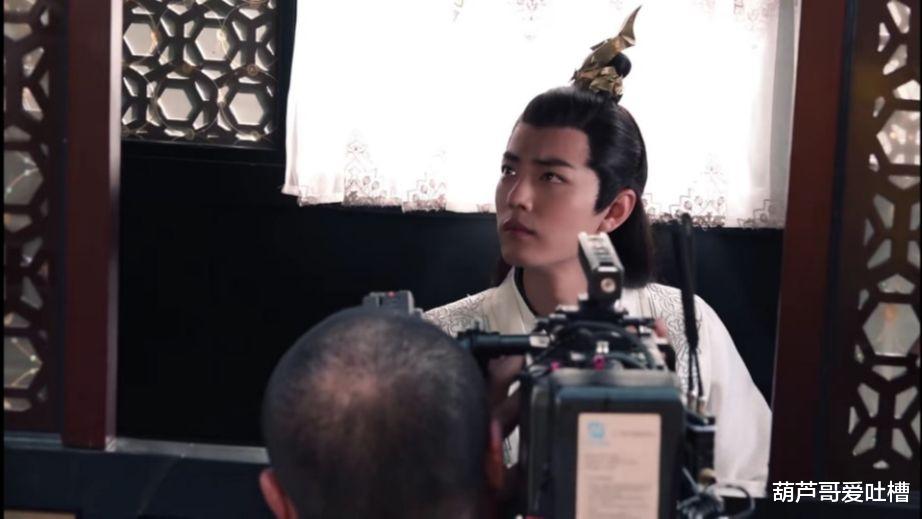 肖战|肖战获人气男演员奖，算哪门子实至名归？