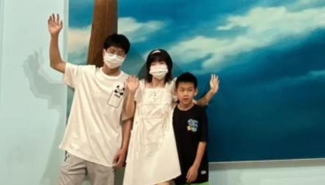 |太好笑!孙辉称自己哥哥孙卓是网红,卓妈让小儿子孙辉别乱说