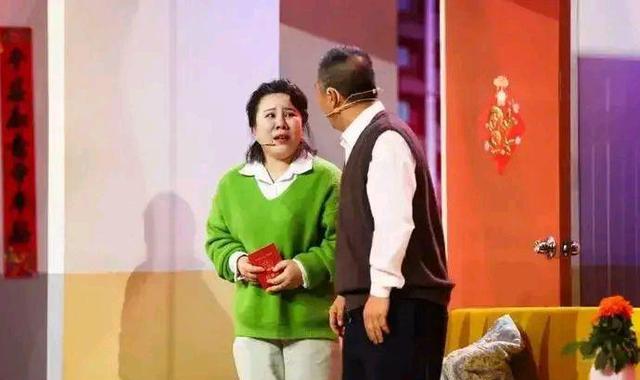 郭德纲|《欢乐喜剧人8》真没意思,连情怀都卖不下去,难怪郭德纲不来了