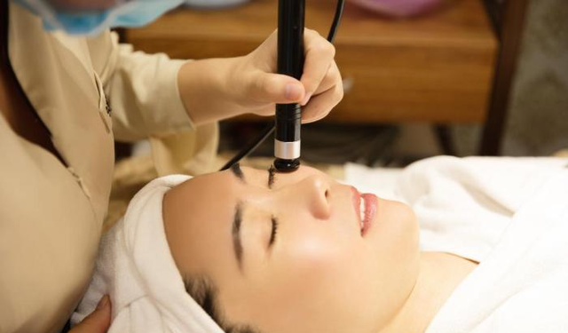 求职|学成之后找工作很容易,女生高中毕业可学这6门不会过时的手艺