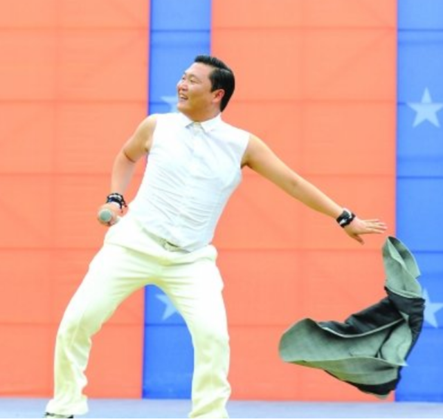 鸟叔|还记得唱江南style的鸟叔吗？如今他成了韩国“陈志朋”