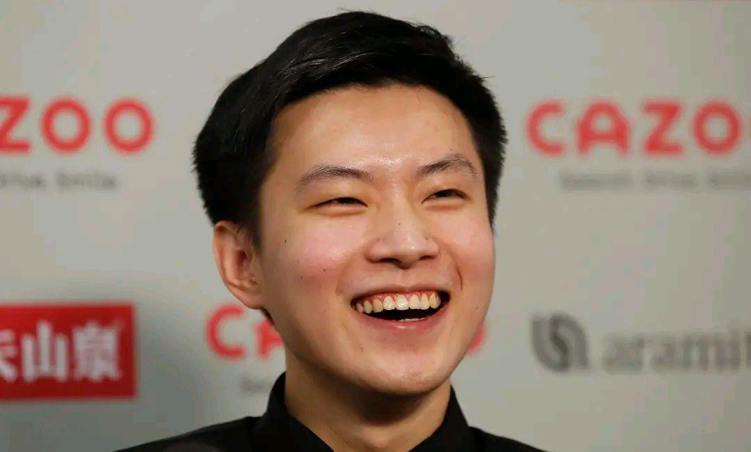 中国斯诺克1胜，赵心童手感一般！霍金斯4-1，塞尔比战至决胜局