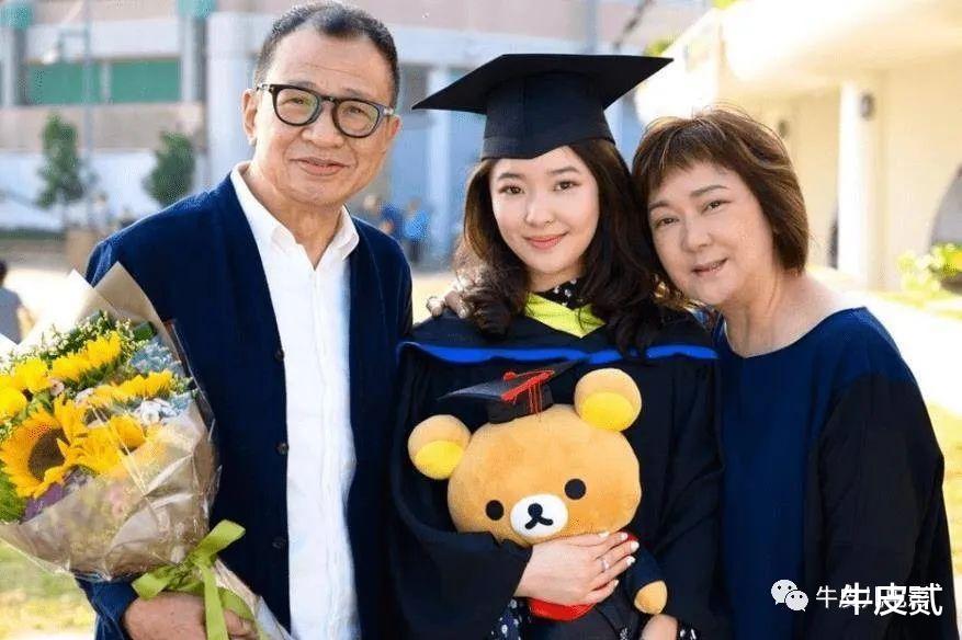 整容|曾移居国外的6位明星:有人嫁富商住豪宅,有人叶落归根回国养老