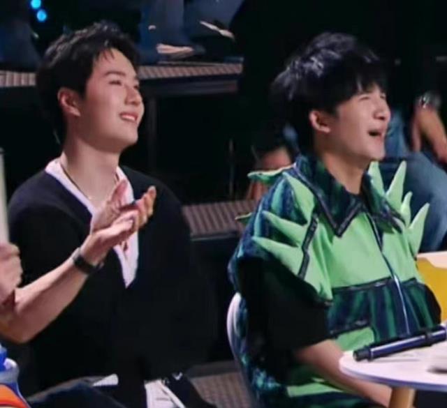 王一博|大张伟带王一博“云”活跃各大综艺,王编剧拉大老师来这就是街舞