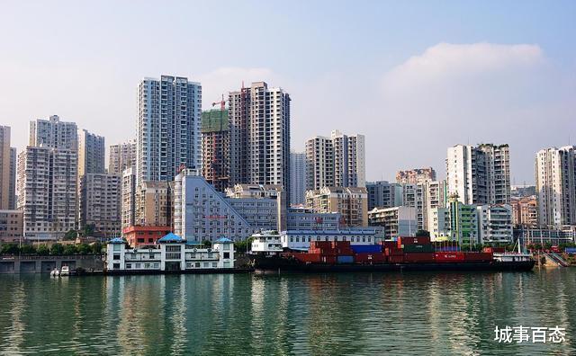 云南旅游|又该是到“逃离”重庆的时候了，为什么要逃？