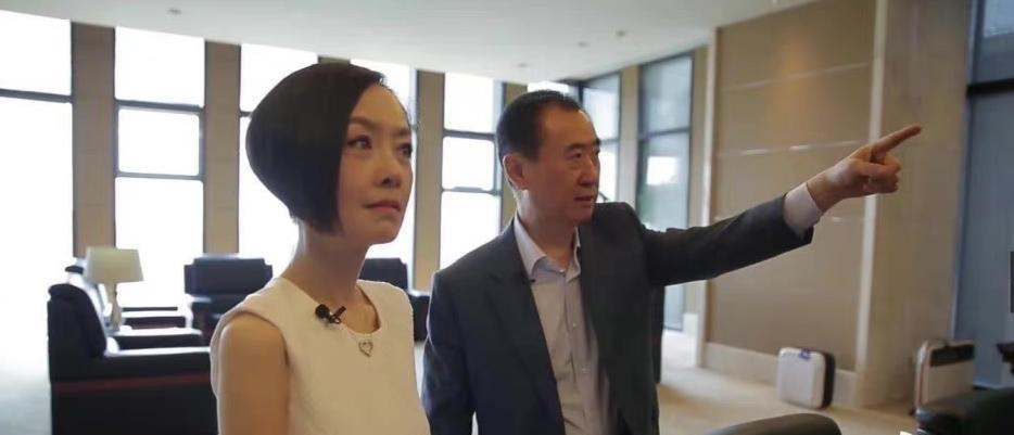 王思聪殴打路人确认属实,提起复议暂免刑拘,动手原因遭网友嘲笑
