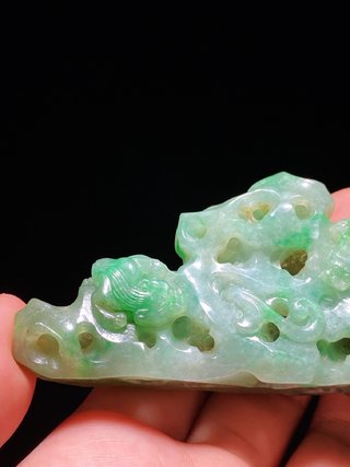 翡翠|清 冰种老坑翡翠 飘绿 苍龙教子 盘螭笔山 笔架