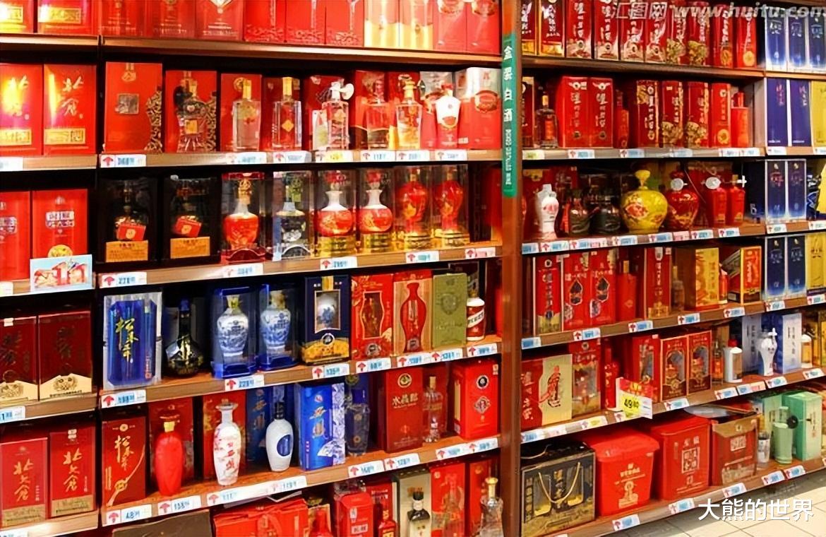 |职场用酒有讲究，分享职场人常喝的5款好酒，有牌面还好喝