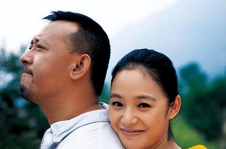 张艺谋|“名导太太”上位记：每次成功背后，都有另一个女人的遗憾出局