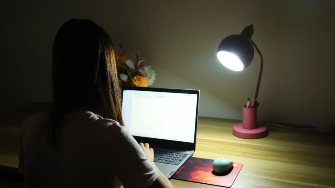 艾灸|女性身上的这2个位置,最好不要让别人随意触碰,要引起重视