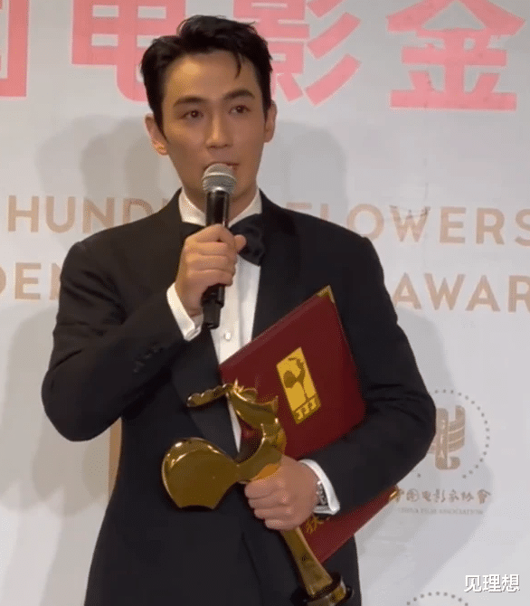 明星|金鸡奖众星怼脸采访!死亡角度明星都扛不住