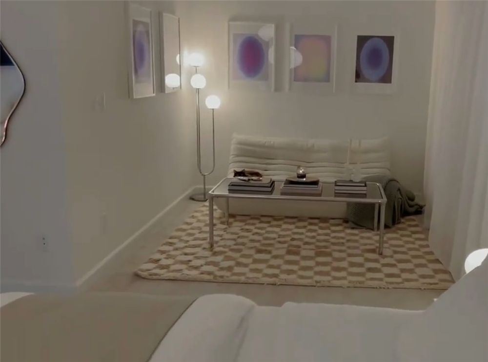 博主的干净的白色小家,冬日居家太温馨了,网友:很难不喜欢