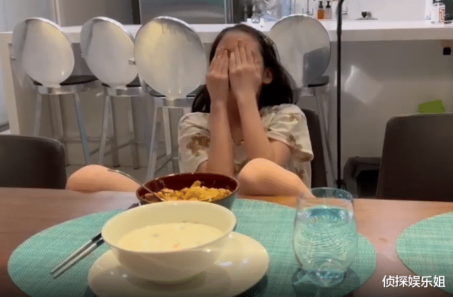 陈数|好扎心！小S为女儿做咖喱饭，要许老三唱《世上只有妈妈好》被拒