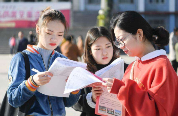 招聘|别等踩了坑才明白,社招和校招差的不是一点点,毕业生要擦亮眼睛