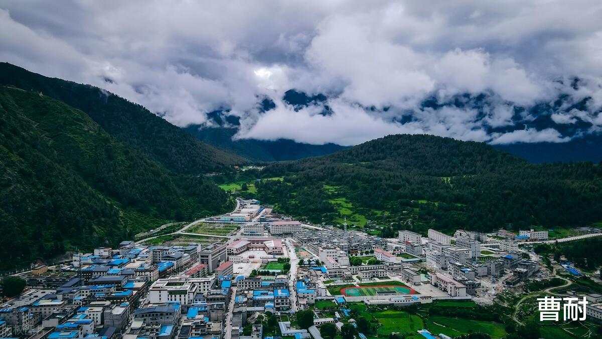 吉隆沟|珠穆朗玛峰的后花园，被雪山之巅包围的天然疗养院，秘境吉隆沟