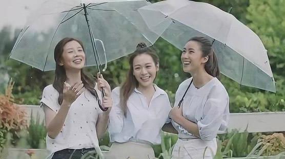 TVB|TVB视后不拍剧转型为综艺达人,手握4大节目,人气依旧不减