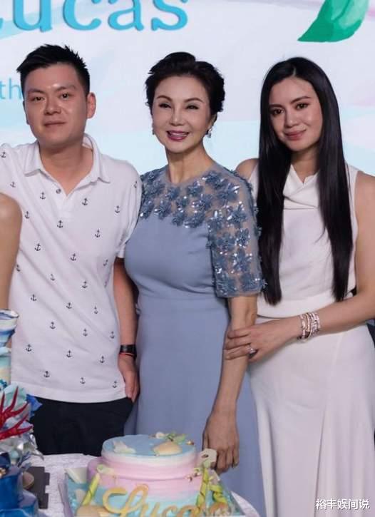 谢玲玲|谢玲玲为龙凤胎儿女庆生!前夫林建岳缺席,一家六口各有成就