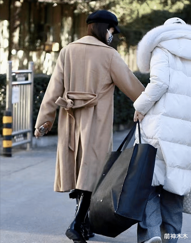 春晚|春晚私服秀又来了:邓超沙溢穿万元高奢,赵丽颖平价裤子太接地气