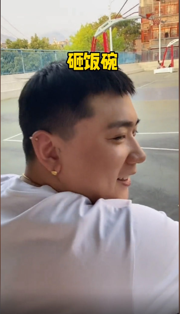 崔晋|李勒优小倒霉蛋了！过往经历遭崔晋嘲笑，网友：UU的“冤种”哥哥