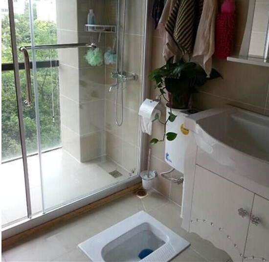 晒晒我的120平新房,卫生间装了蹲坑,被邻居嘲笑农村坏习惯!