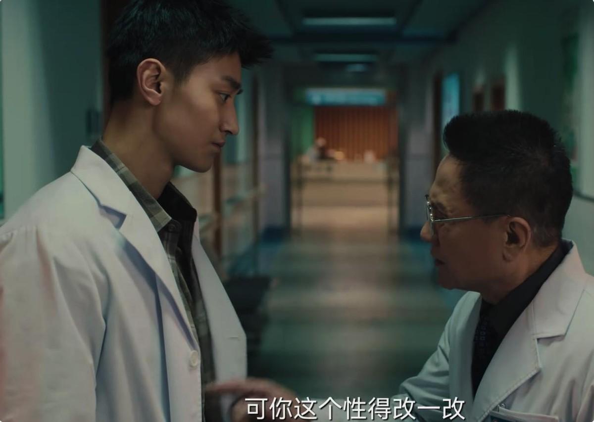 促醒者|王志文新剧《促醒者》播4集，一大批人想弃剧，理由让人无力反驳！