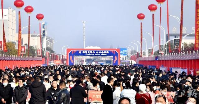 裁员|松滋：1.4万人！就业春风暖新春