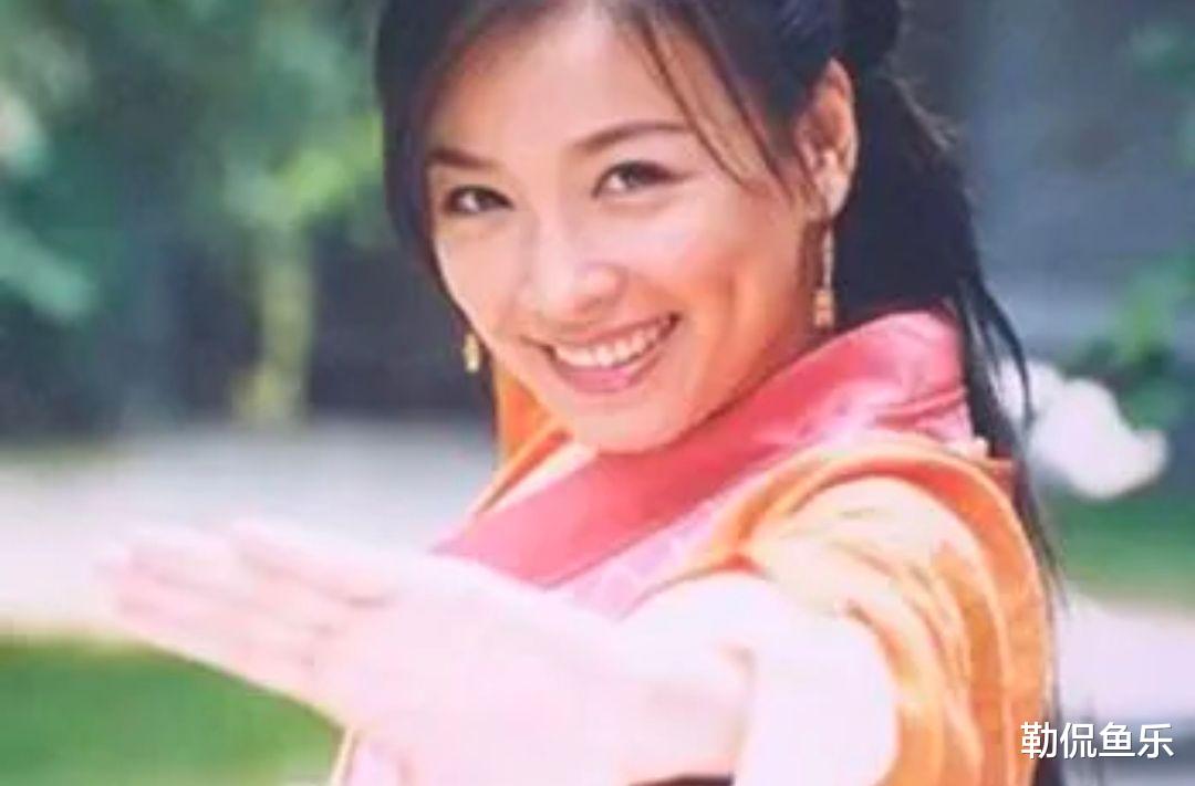 张庭|2022新年大瓜来袭，曝张庭逃税118亿，1庭等于8.8薇等于18.4爽