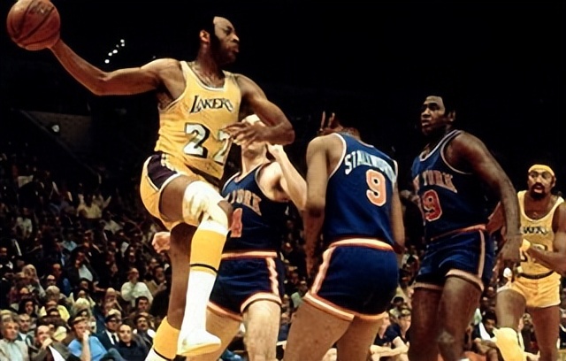 迈克尔·乔丹|乔丹生涯6进总决赛6次夺冠,一人比他更恐怖?湖人名宿羡慕啊!