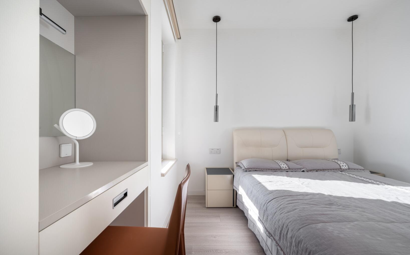 现代风不愧是主流风格!看她85㎡家,骨子里都透着一抹干净