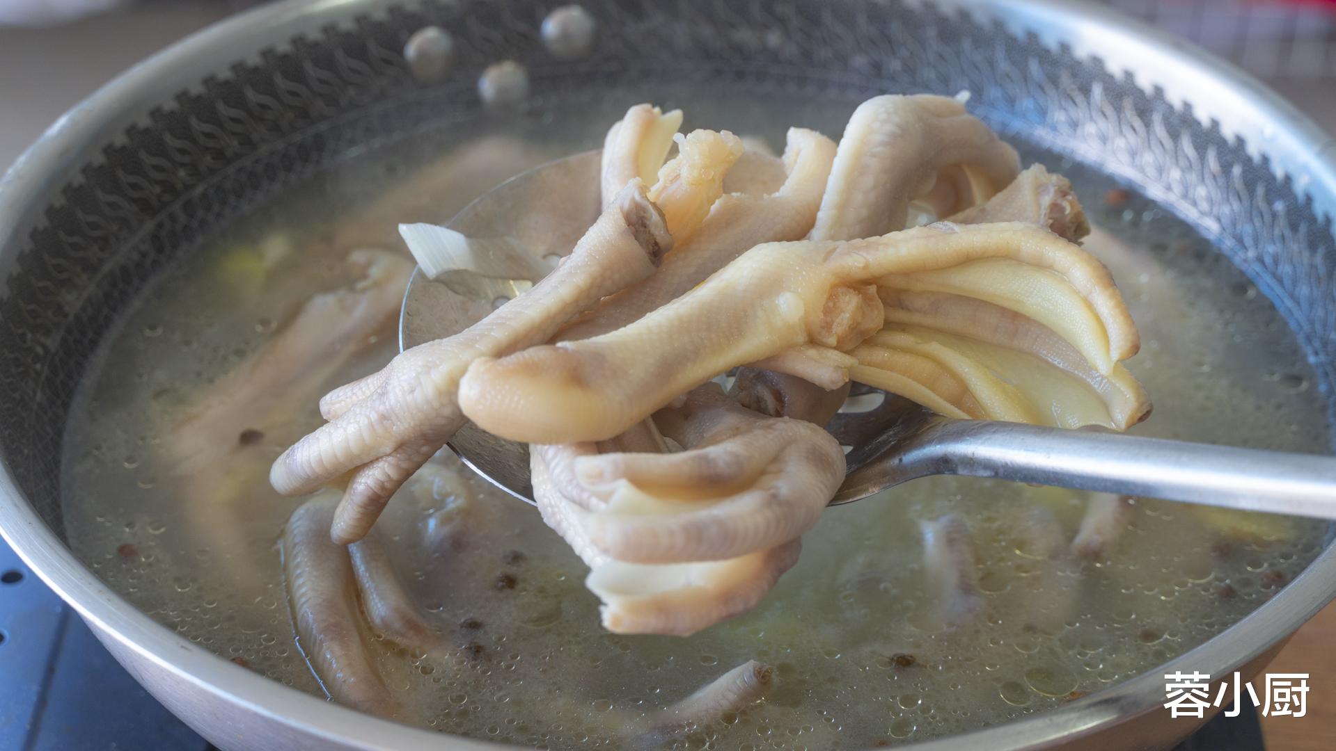 “秋吃酸,护肝胆”,建议中老年人:多吃3道菜,润肺护肝身体好