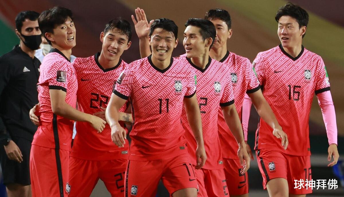 韩国队|6.4万人见证！孙兴慜打爆亚洲第一，追平朴智星，创下13年新纪录